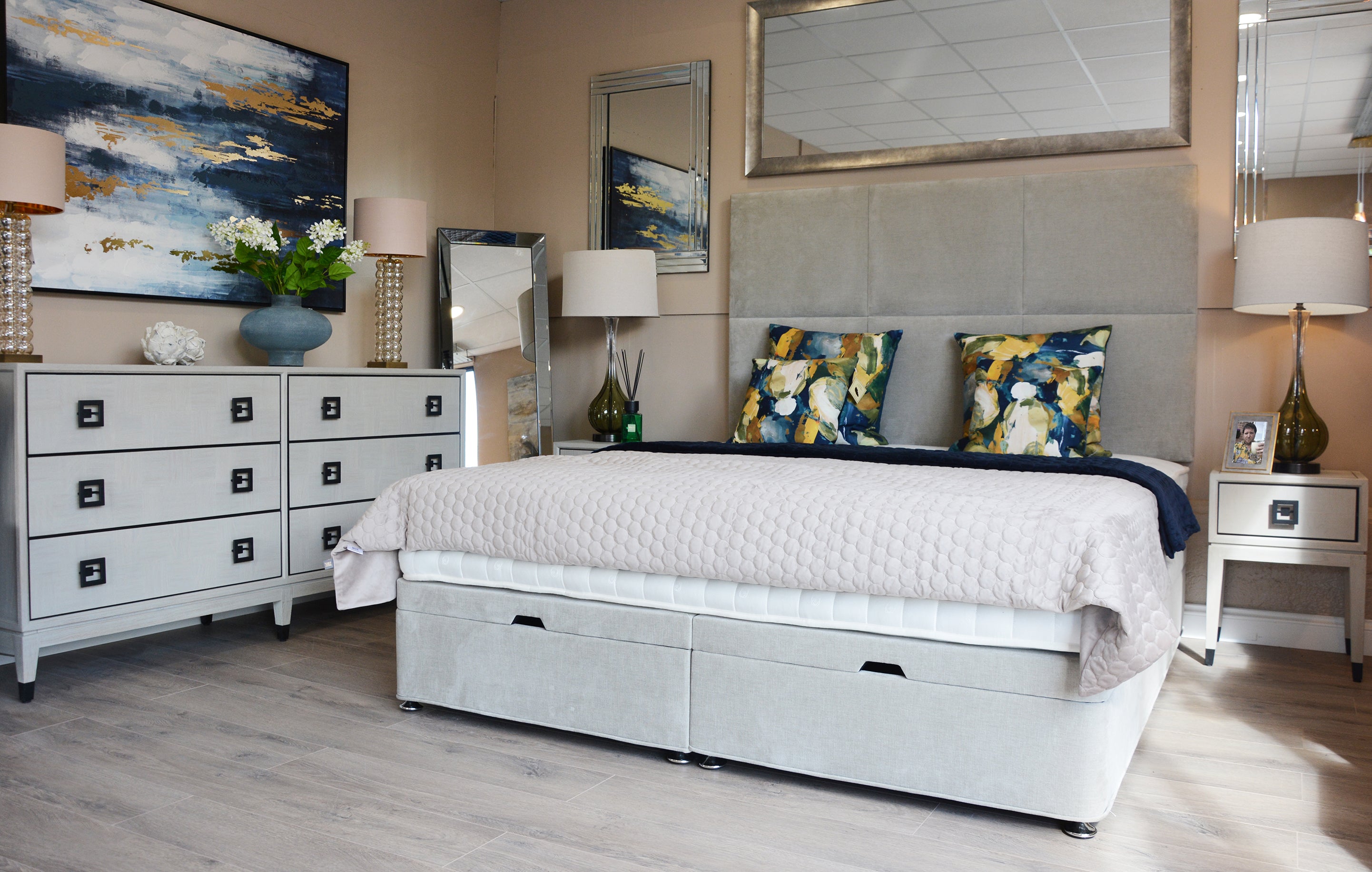 Cliveden White Console Table with Drawers